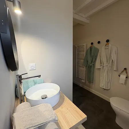 Sous Le Tilleul Bed & Breakfast